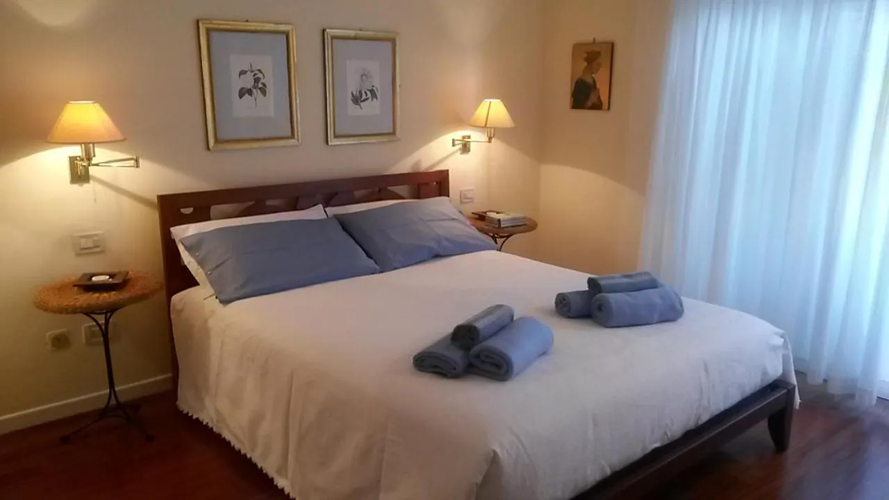 Holiday home Stunning & Lovely Villa Manuela Salo Italy