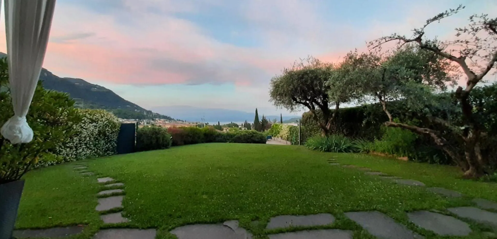 Stunning & Lovely Villa Manuela Salo